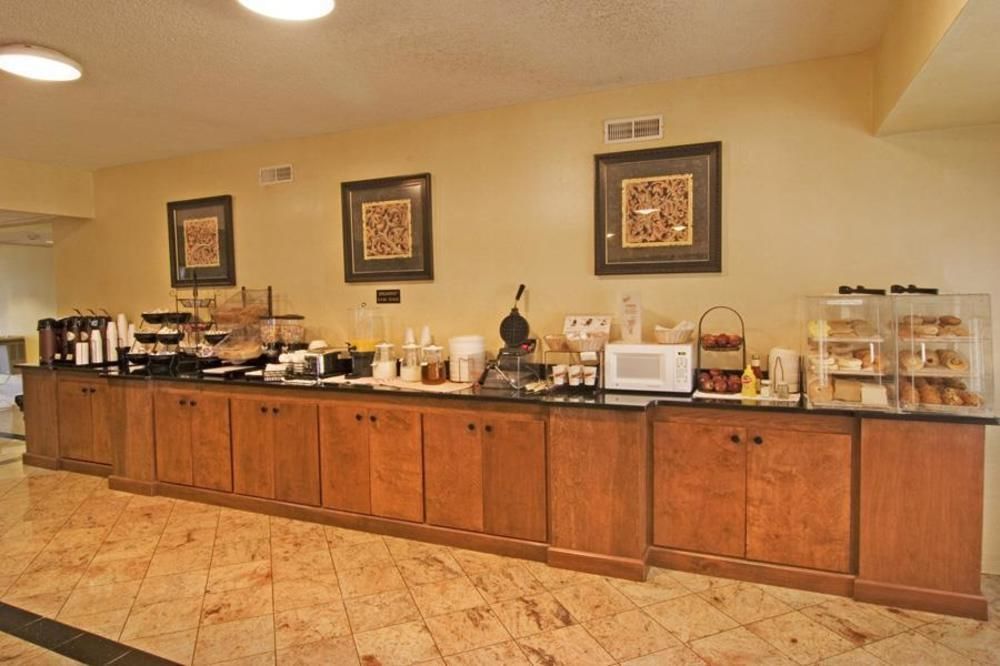 Best Western Emporia Exterior photo